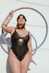 Body Nicolette Negro