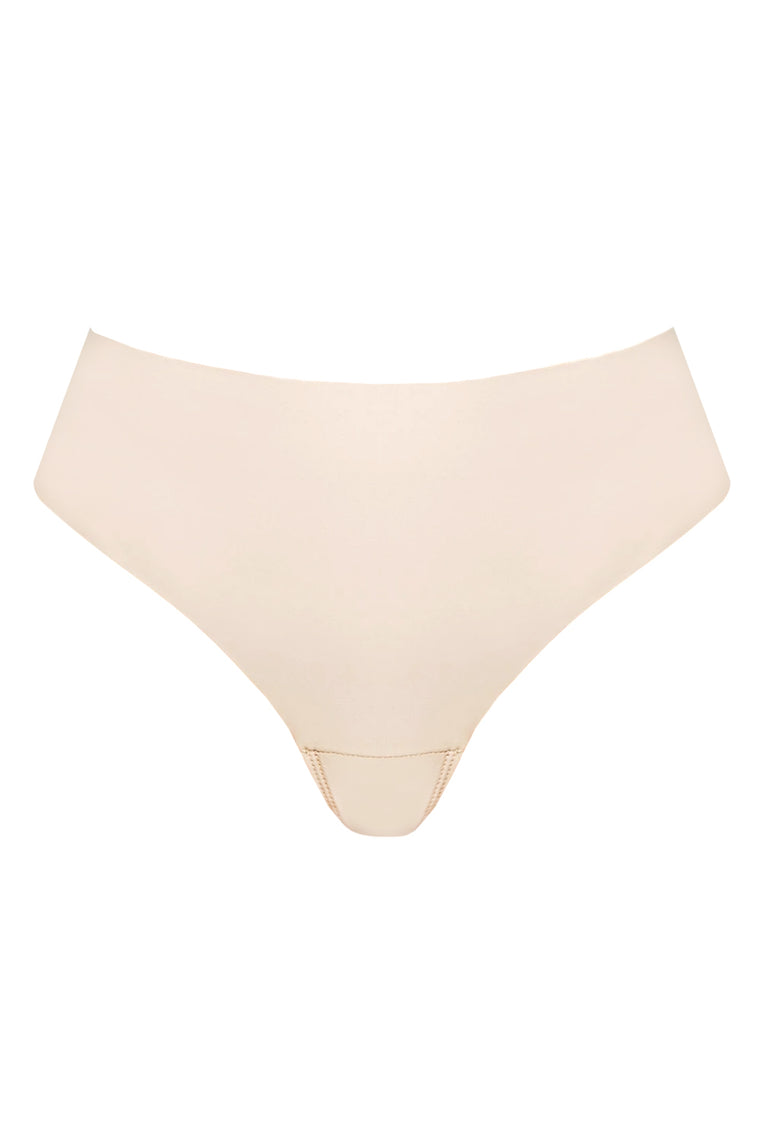 Colaless Paz Tiro Alto Nude